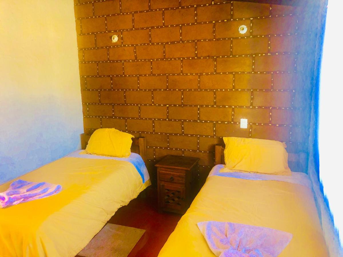 Comfy Bedroom Town House Garden & Market Area - Housity