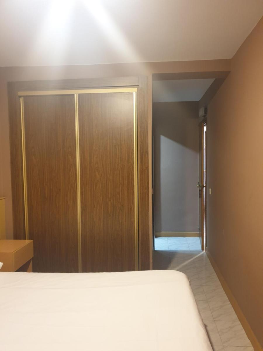 Hostal El Descanso - Housity