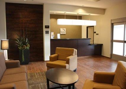 Sleep Inn & Suites Garden City - Housity