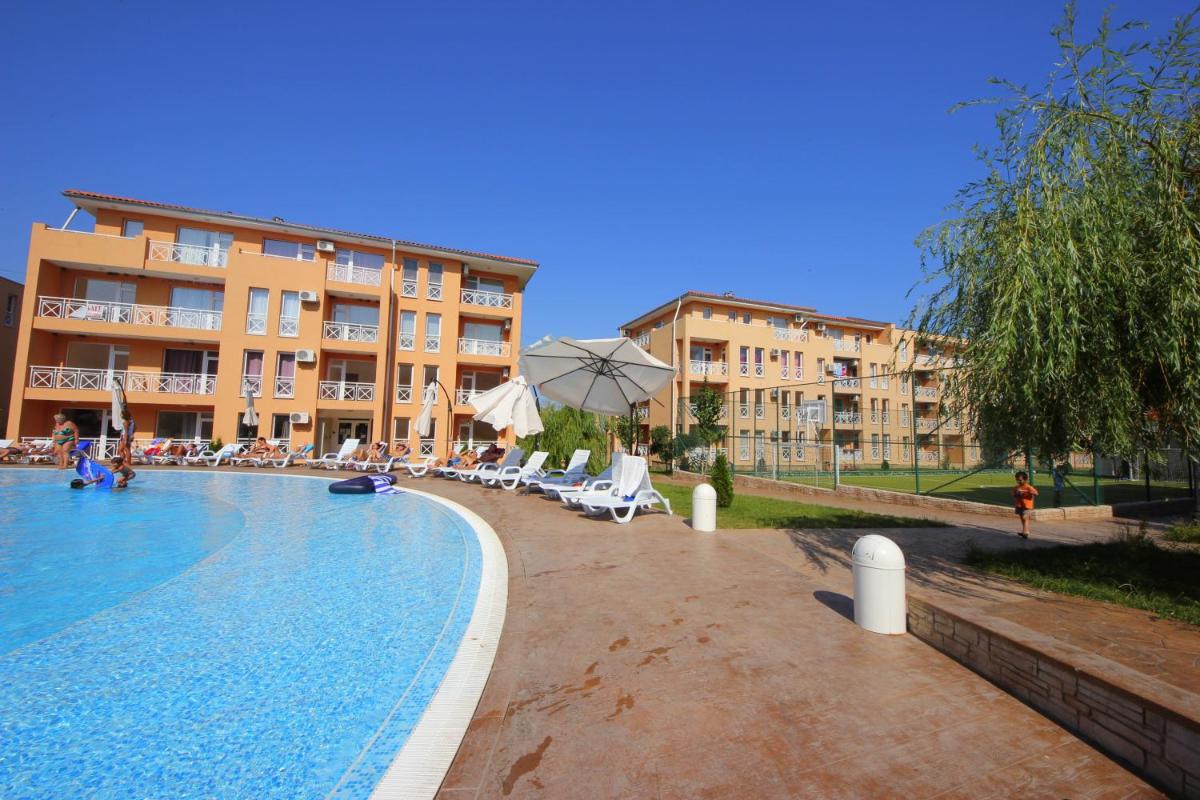 Suitetrails - Sunny Day 6 - Menada Apartments