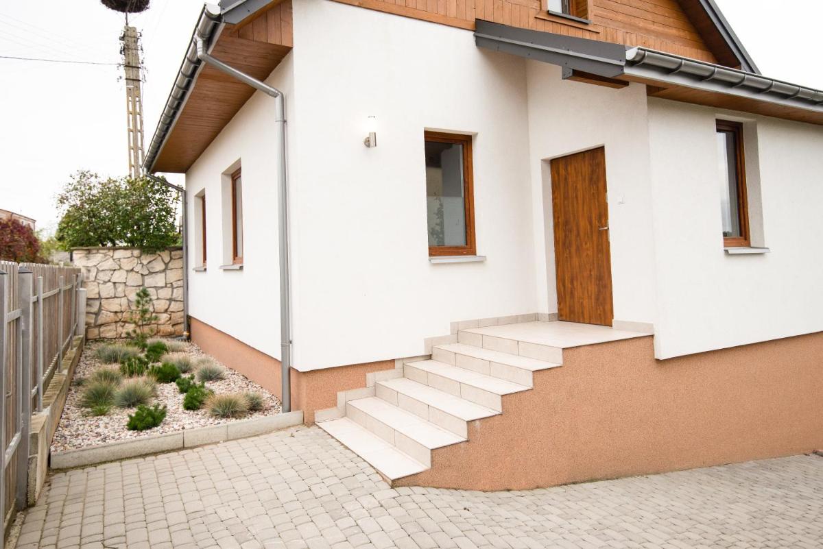 Apartament Czarna Wieś - Housity