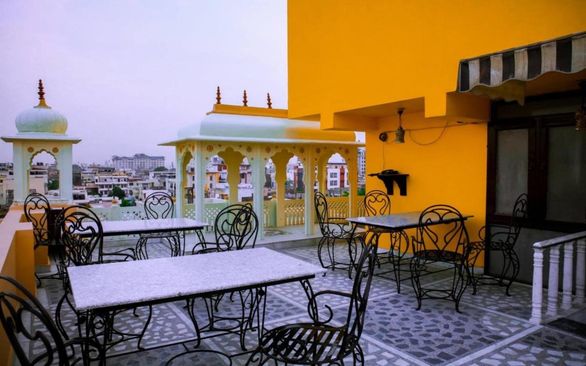Nahar Singh Haveli - Housity
