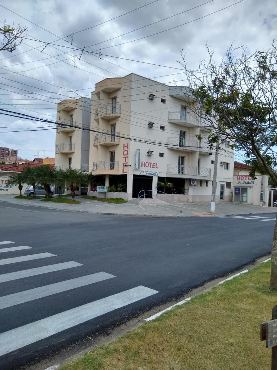 Hotel Di Fratelli - Housity