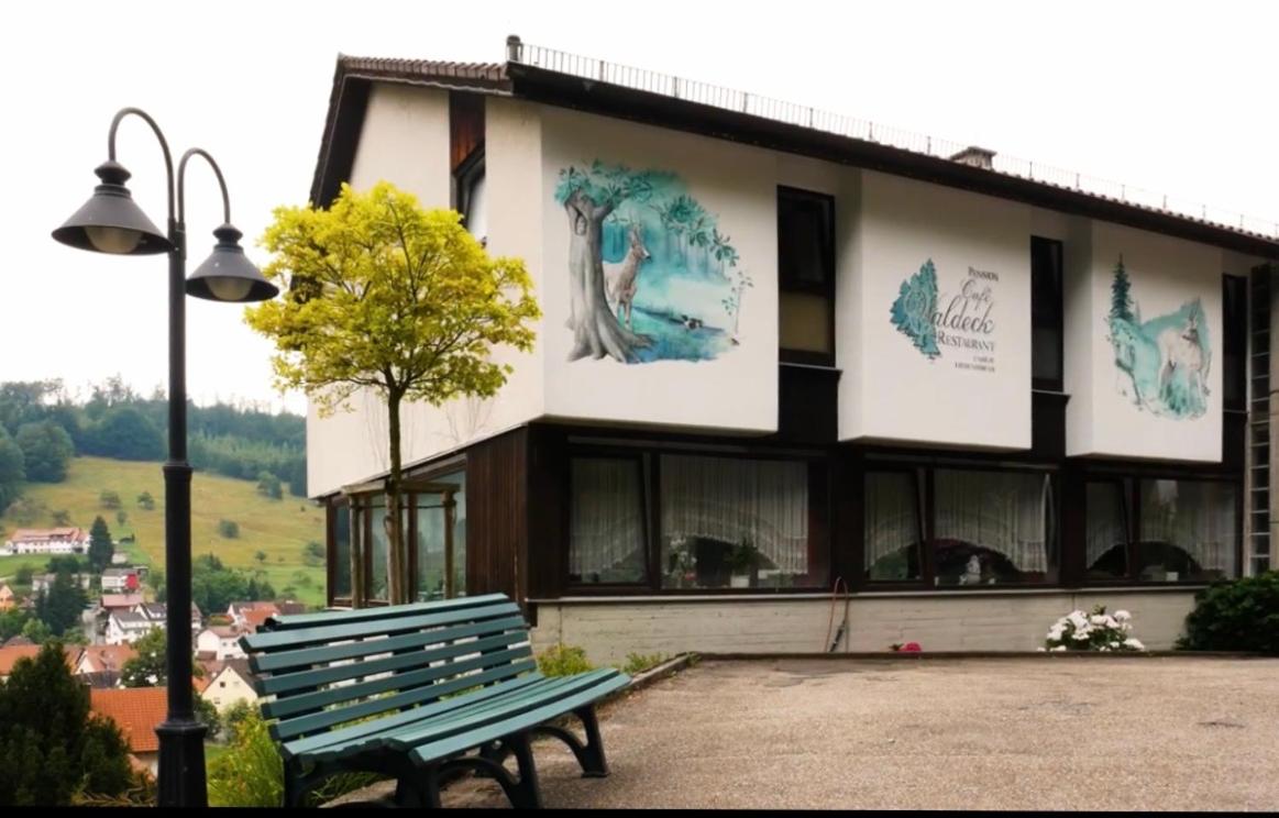 Hotel Cafe Waldeck - Housity