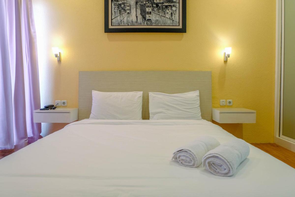 Minimalist Style Studio Apartment at Tamansari Semanggi By Travelio - Housity