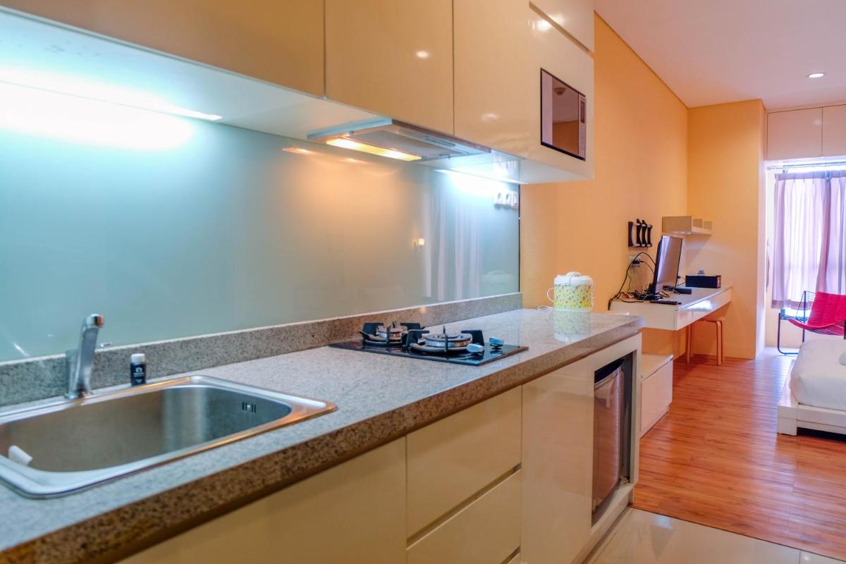 Minimalist Style Studio Apartment at Tamansari Semanggi By Travelio - Housity