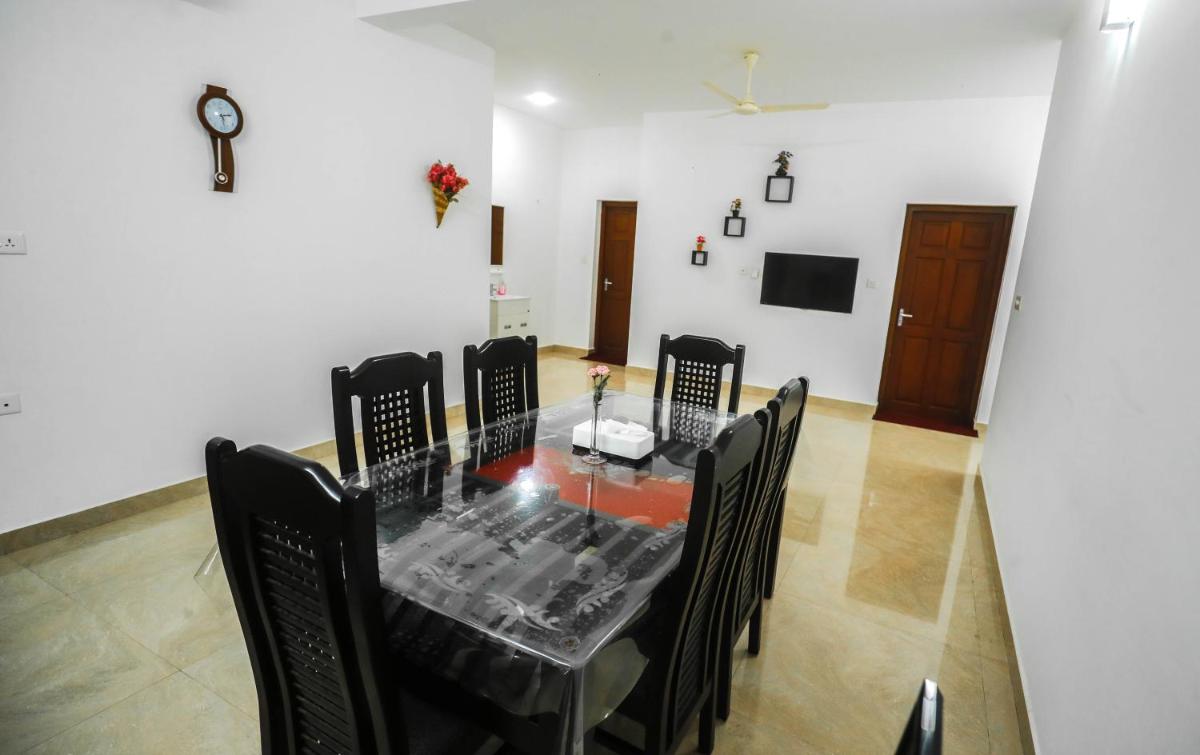 Snehatheeram Homestay - Housity