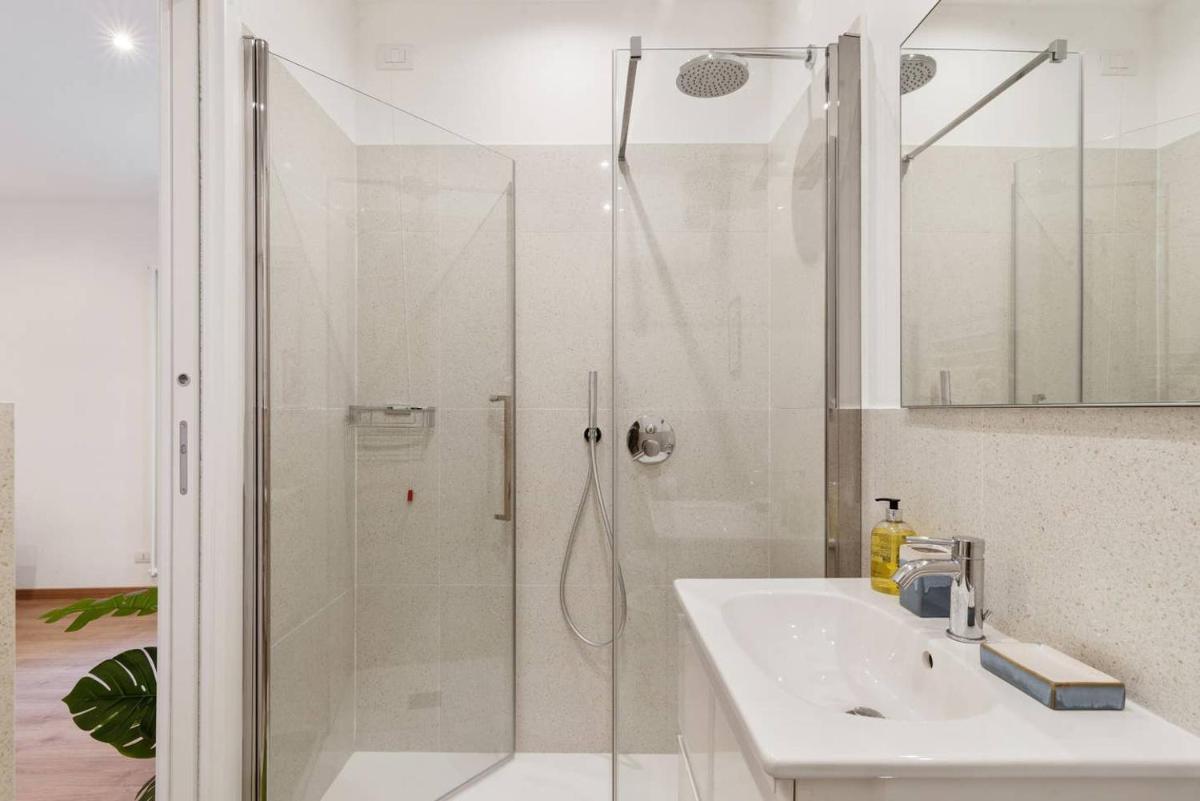 Amazing studio with botanic touch in the Center - Housity