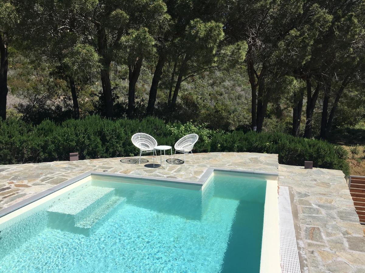 Zaira House - Housity