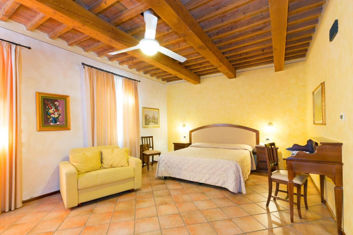 Tenuta Elisabetta - Housity