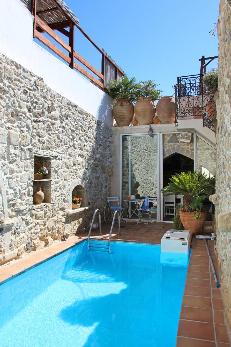 Villa Epimenidis - Housity