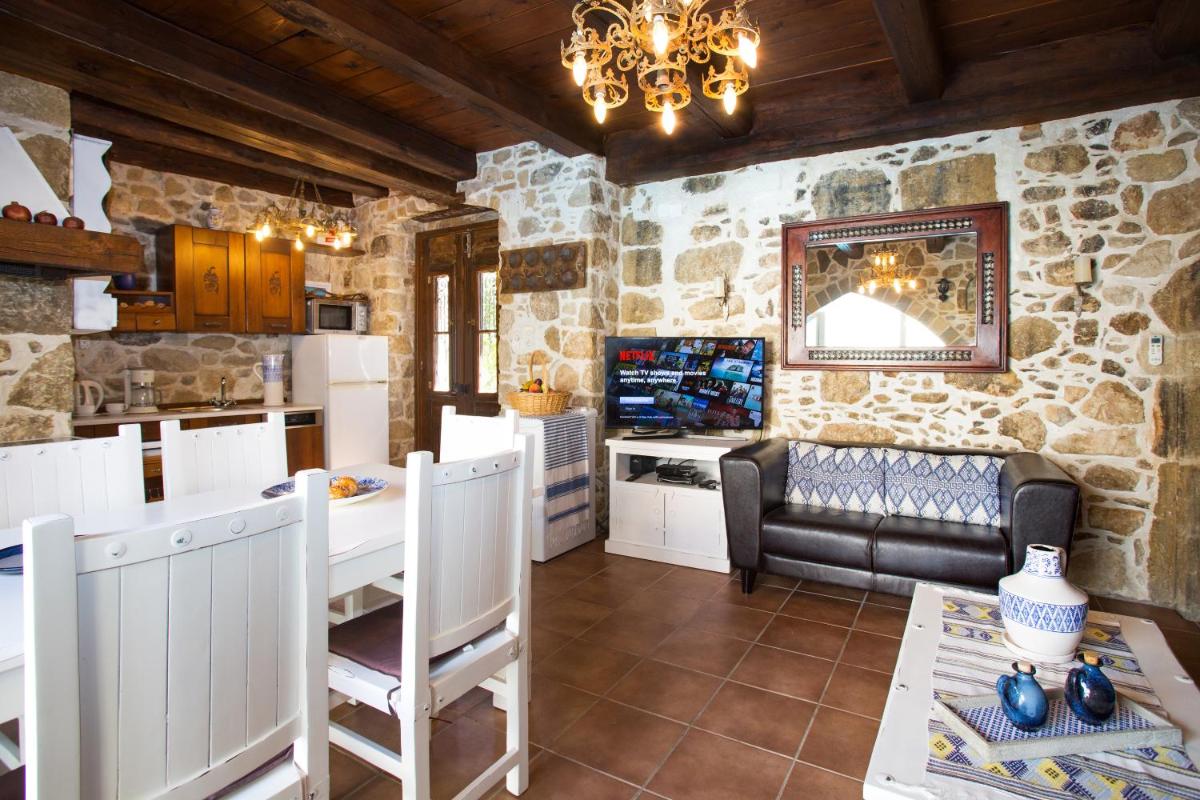 Villa Epimenidis - Housity