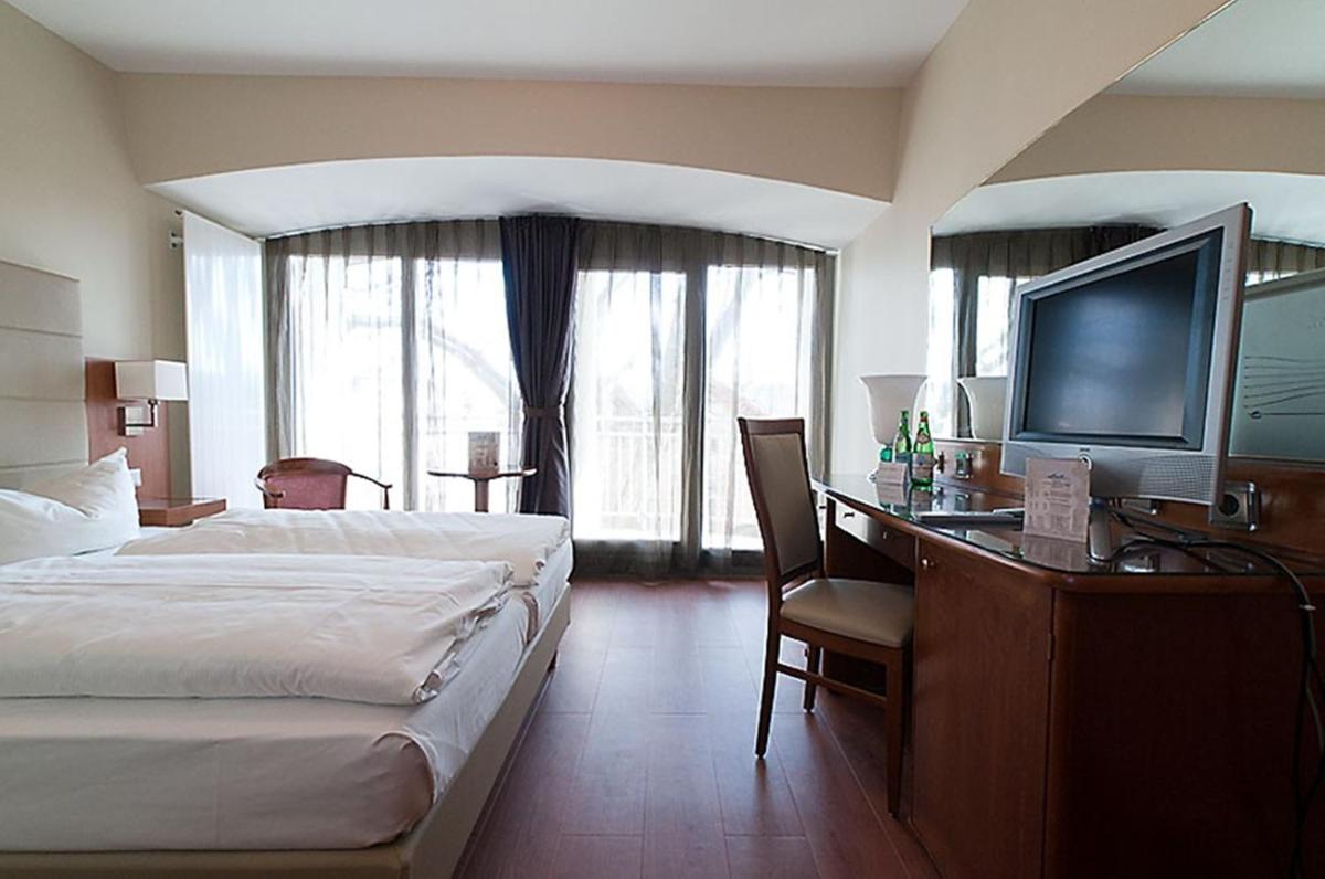 Hotel Am Blauen Wunder - Hizvo
