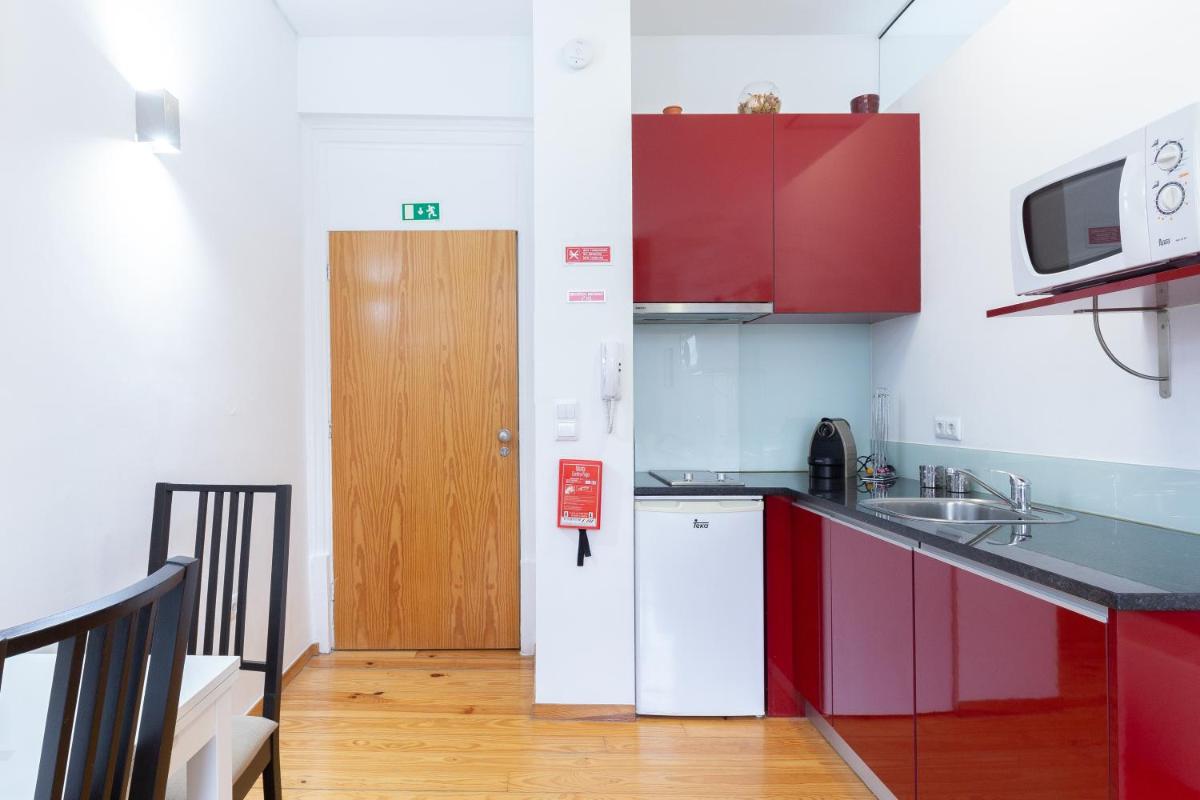 Quiet Central Flat - Movie Theatre Trindade - Housity