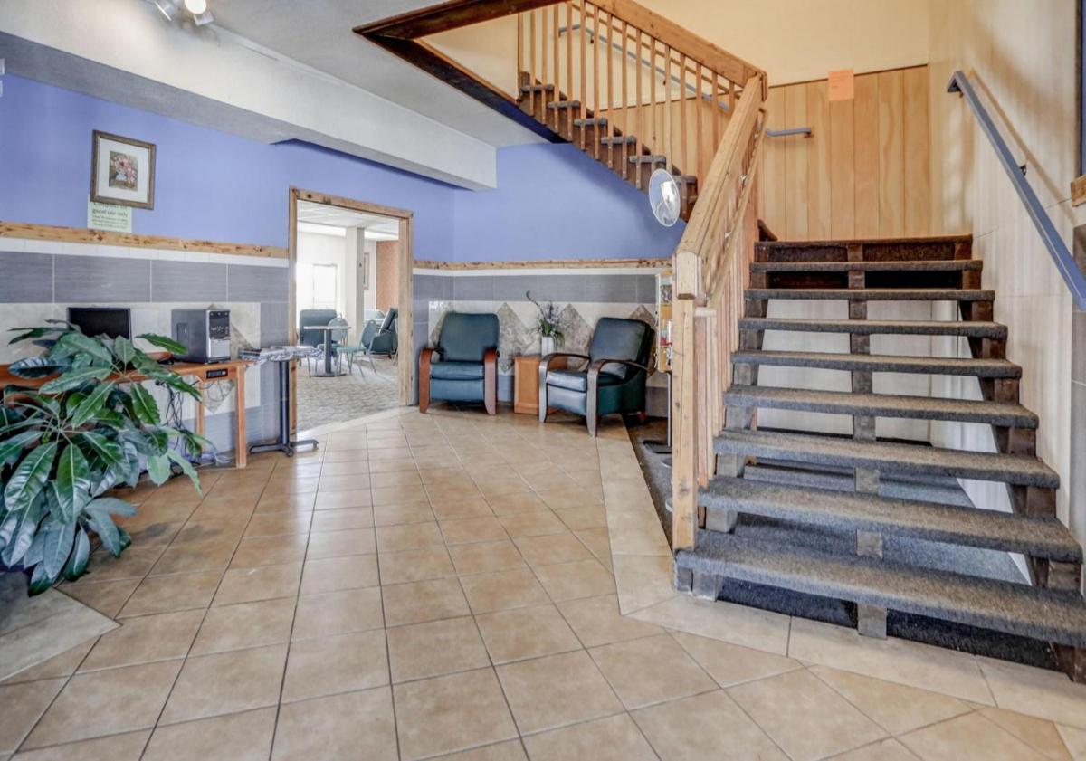 Americas Best Value Inn Greeley - Housity