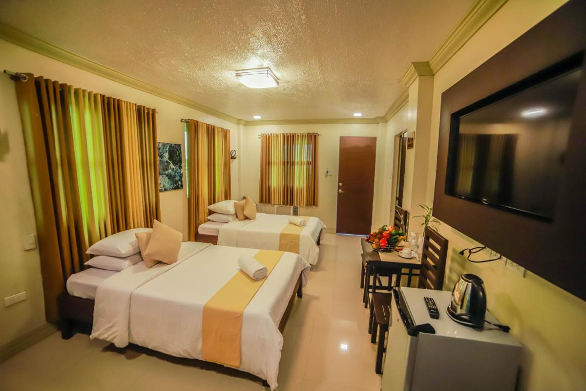 Villa Esmeralda Bryan's Resort Hotel and Restaurant - Housity