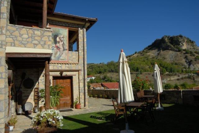 Guesthouse To Spiti Τou Gakou - Housity