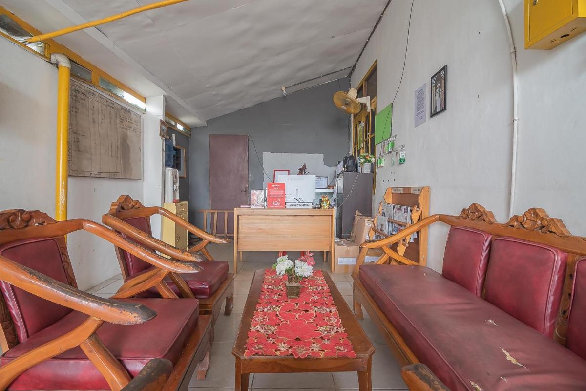 RedDoorz Syariah At Jalan cilik Riwut Kapuas - Housity