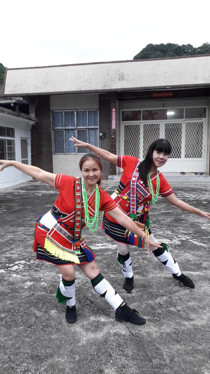 Ethnic Language Coffee B&amp;B - Housity