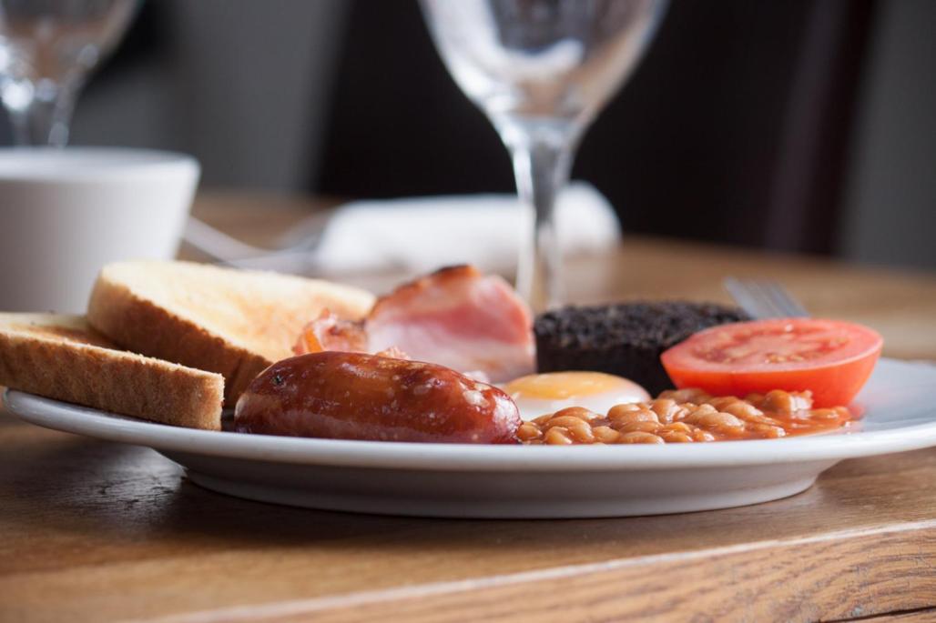 Oakwood Farm Mews Chester - Housity