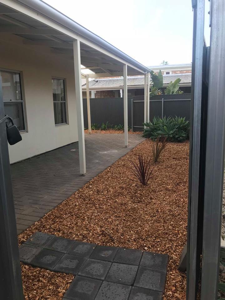 Gawler Townhouse U1 1 Bedroom - Housity