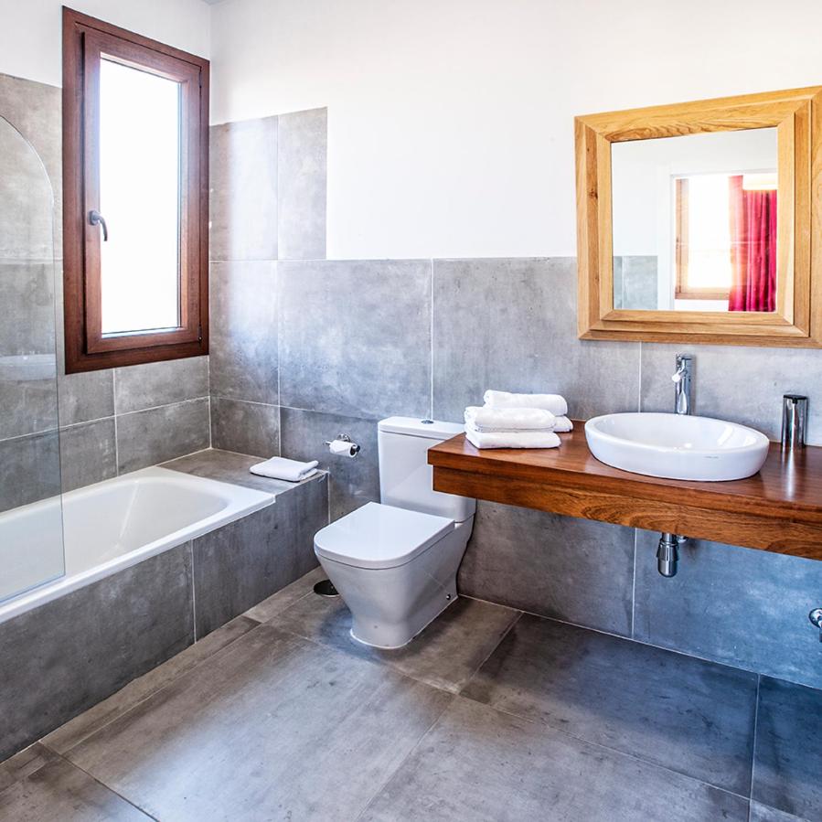 Un baño de Hotel Spa Salinas de Imón