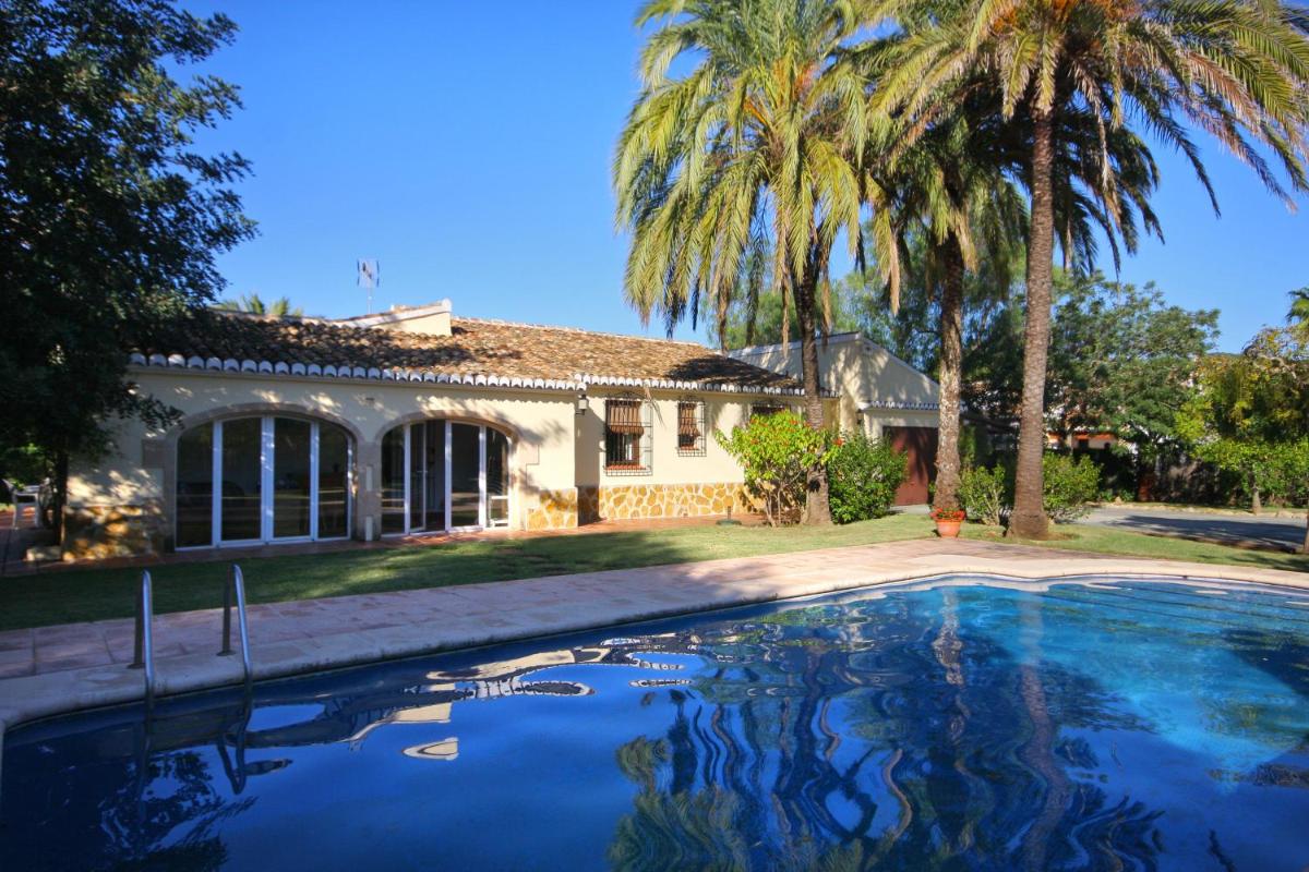 Villa Nathalie - Housity