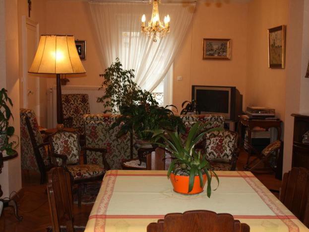 La Halte des Princes - Housity