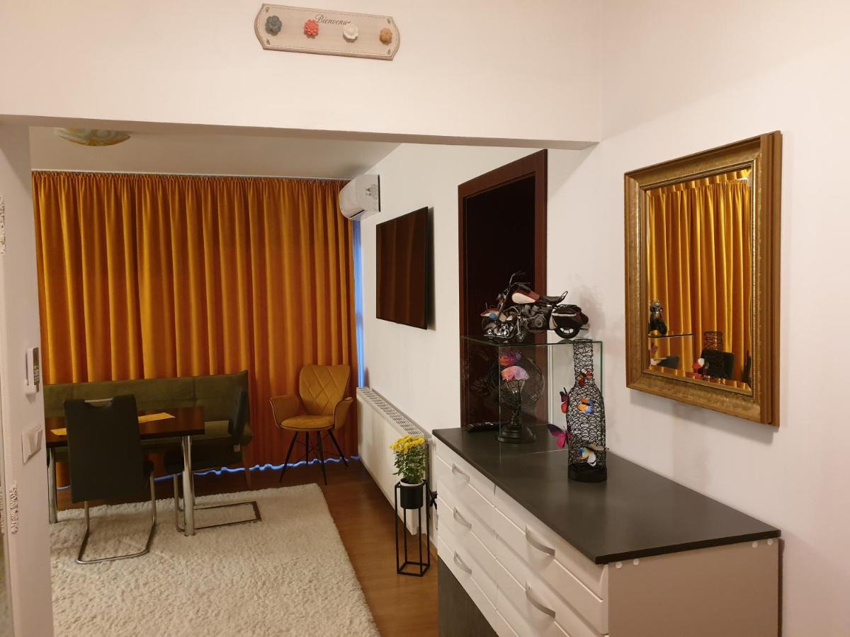 The View - Housity