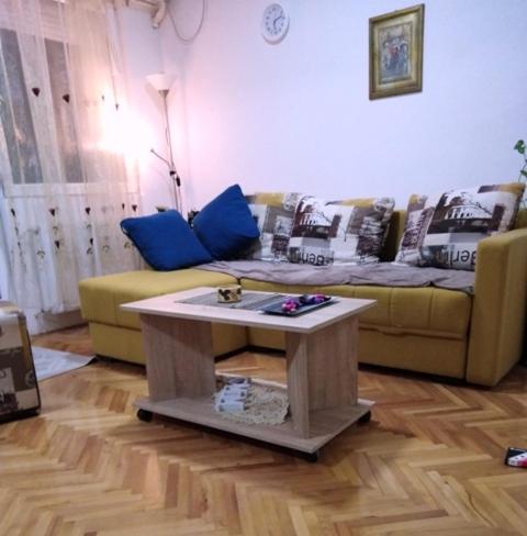 VANADI APARTMENT - Housity