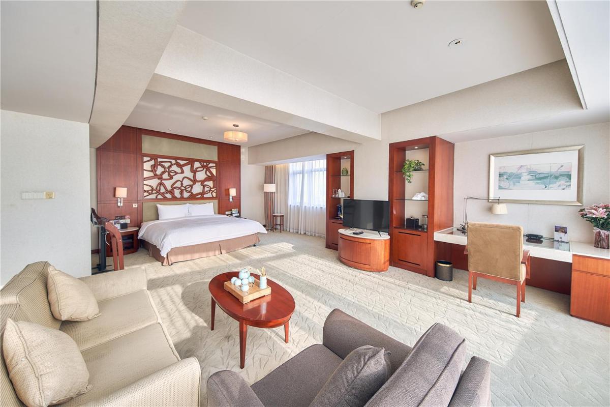 Parkview Hotel - Housity