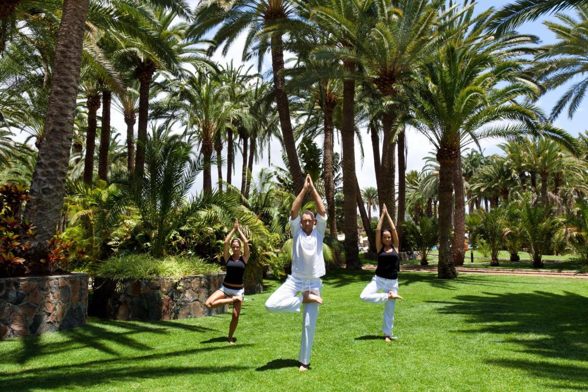 Jardín al aire libre en Seaside Palm Beach