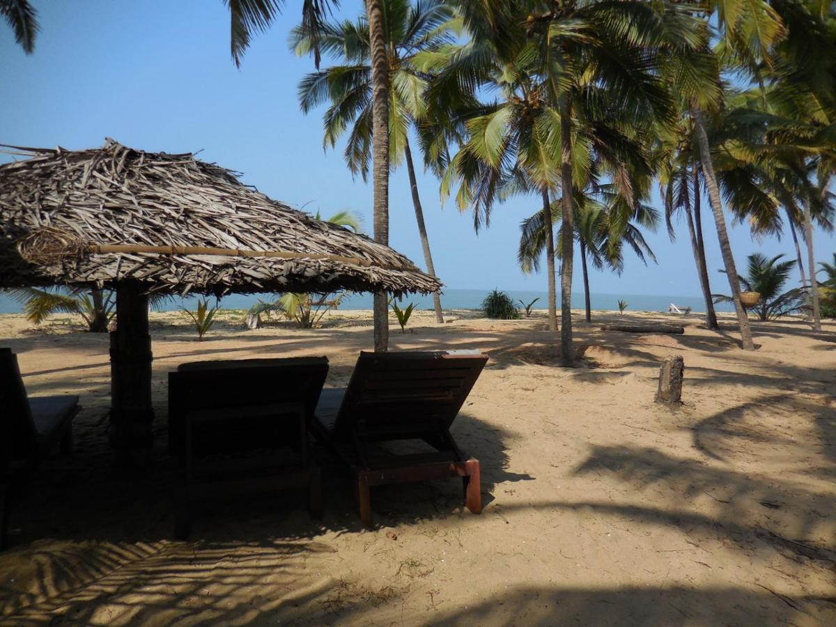 Kanan Beach Resort - Housity