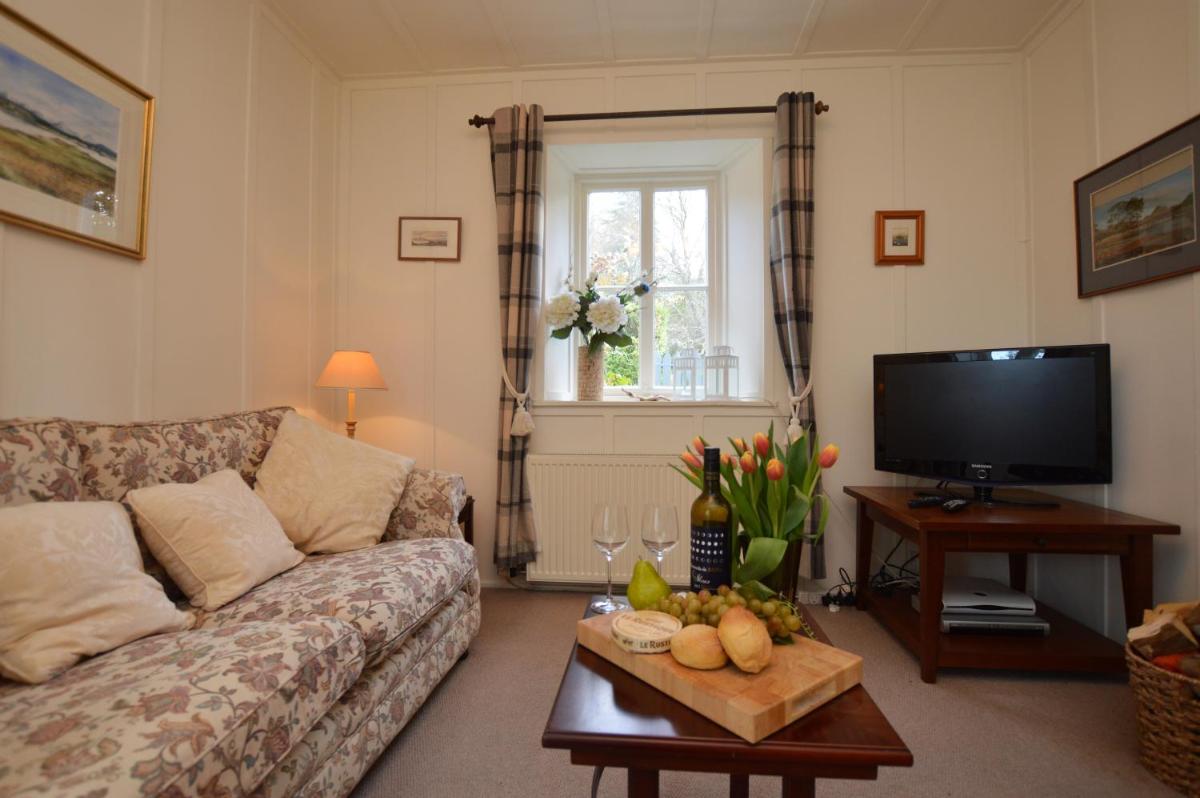 Darroch Beag - Housity