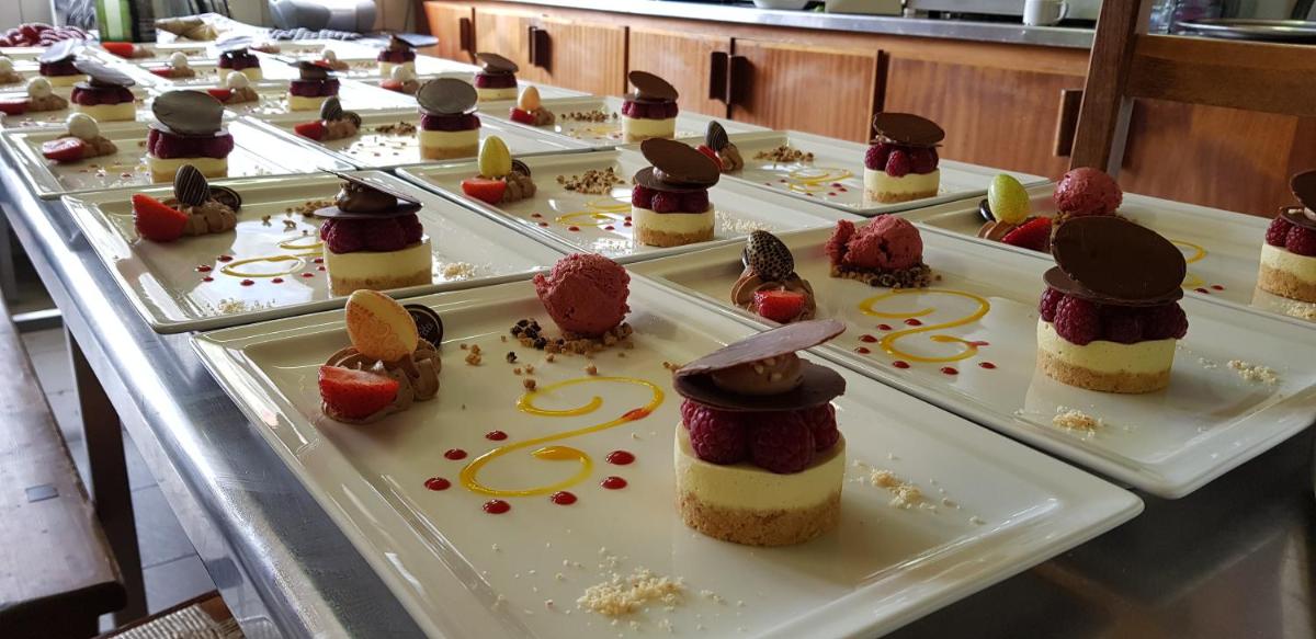 Nourriture dans l'hôtel ou à proximité