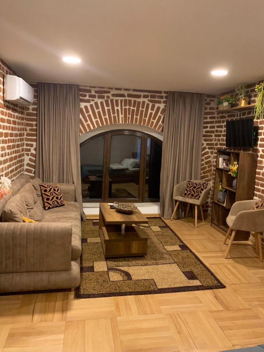 Suitetrails - Cozy Loft Style Apartment