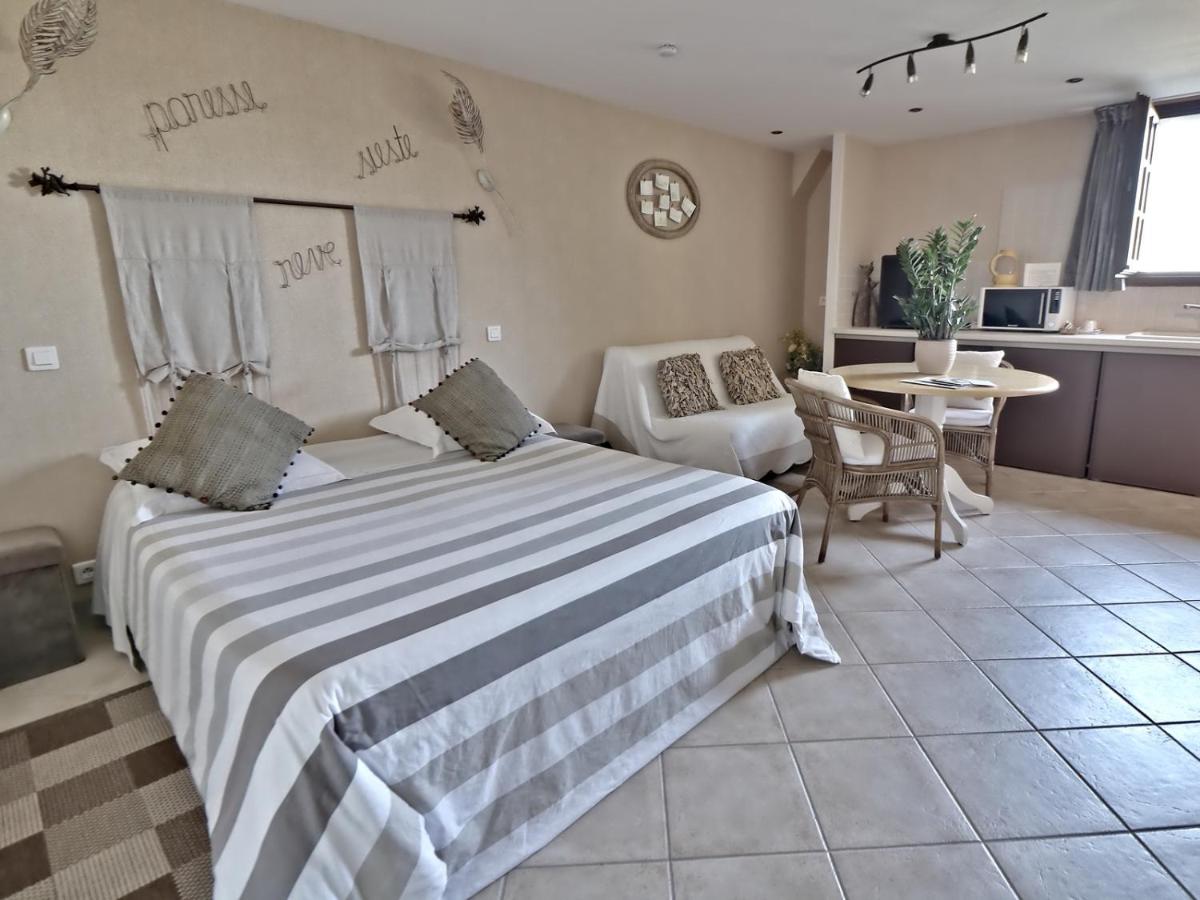 Le Pas de L'Ane Chambres d'hôtes - Housity