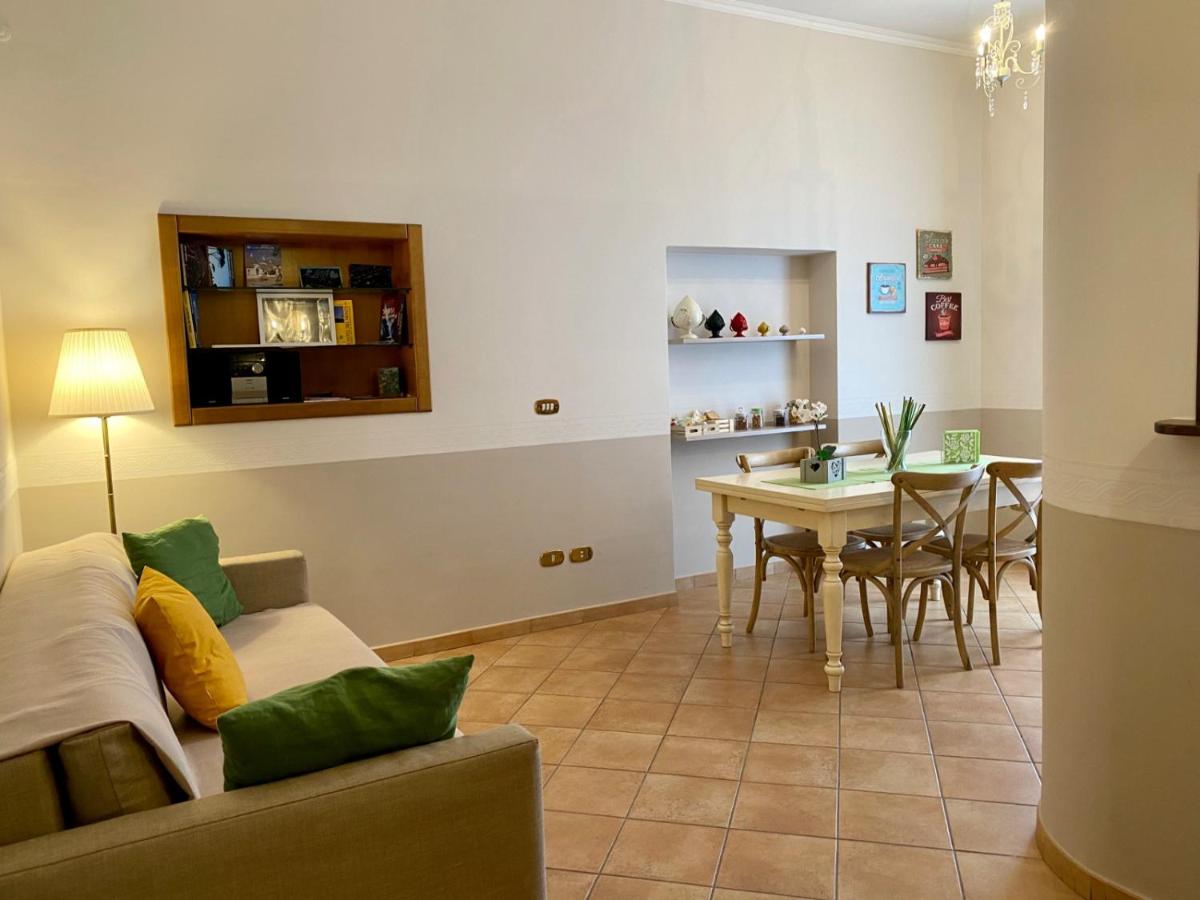 A DUE PASSI temporary apartment - Hizvo