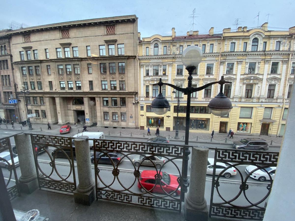 Apartment on Nevsky prospect 13 - Housity