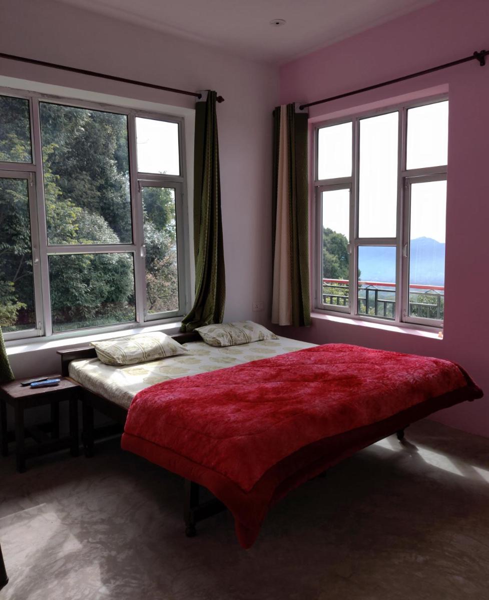 Suitetrails - Sunset Point Home stay
