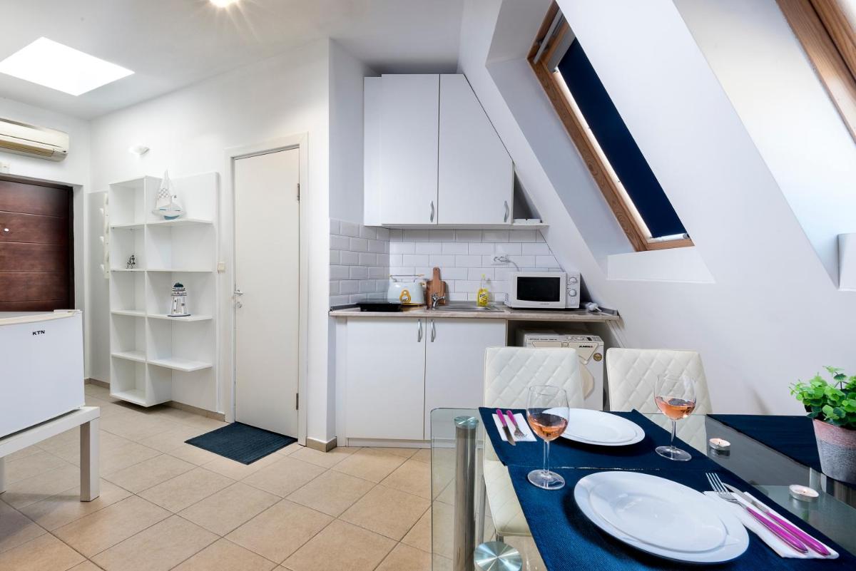 Super Center, Modern Studio under the stars - Housity