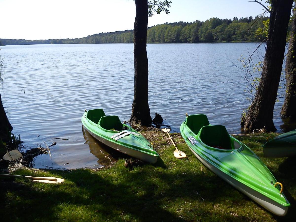 House by the Lake - Housity