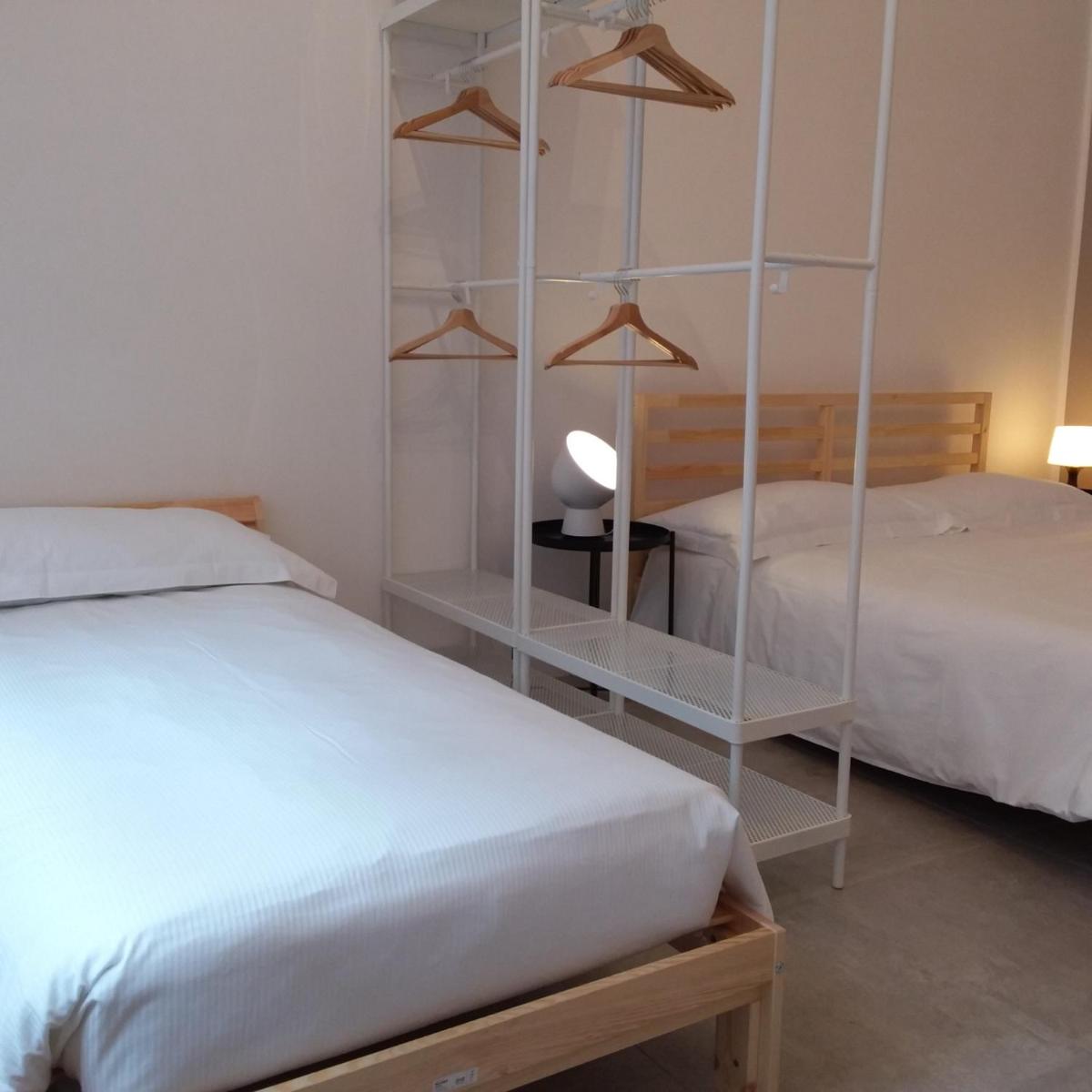 Room 33 - Housity
