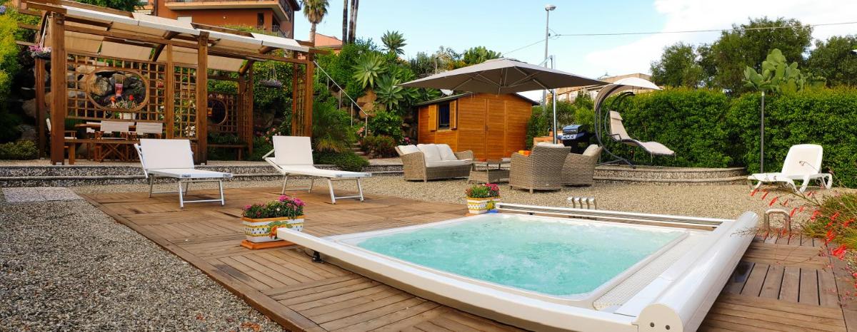 Ciclope's House with Mini Spa and amazing view - Housity
