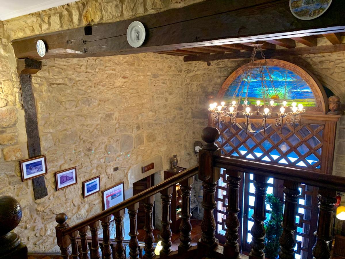Suitetrails - Hotel Tres Coronas de Silos