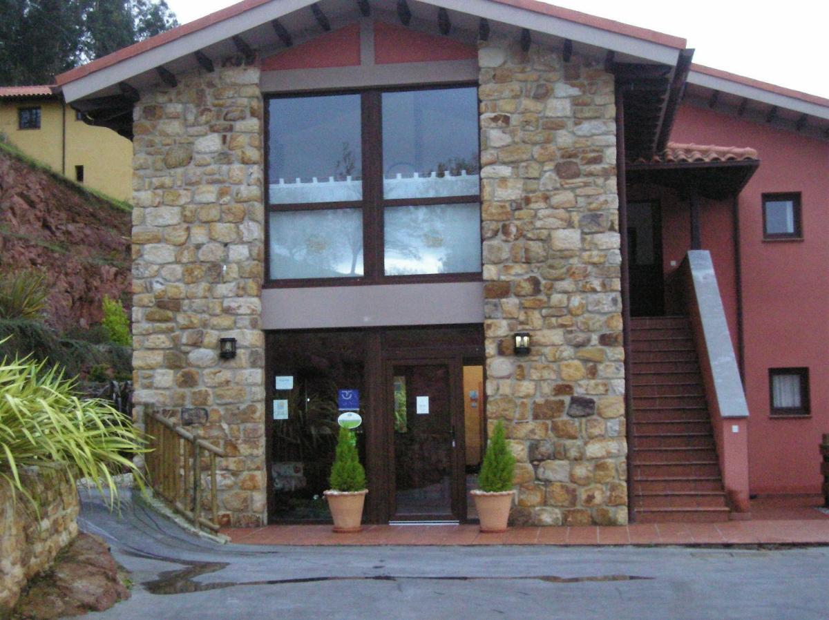Apartamentos Rurales Obaya - Housity