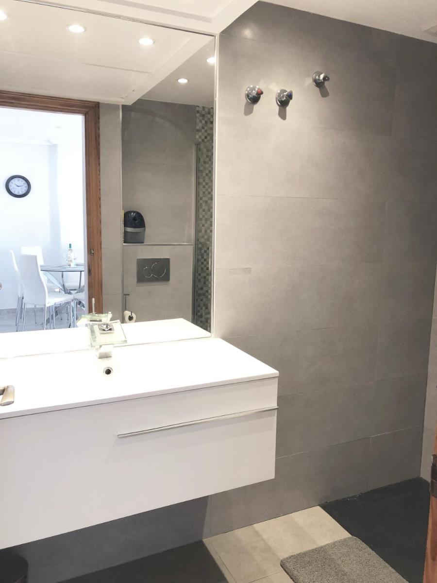 Seafront Dream Apartment - Housity