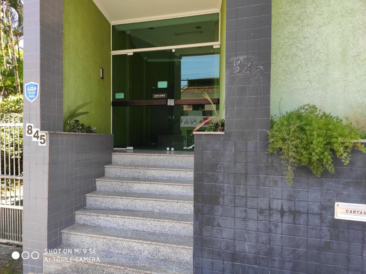 Hospede-se próxima a Vila Germânica - Housity