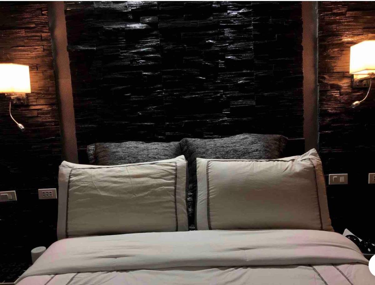Modern Place of Style - Housity