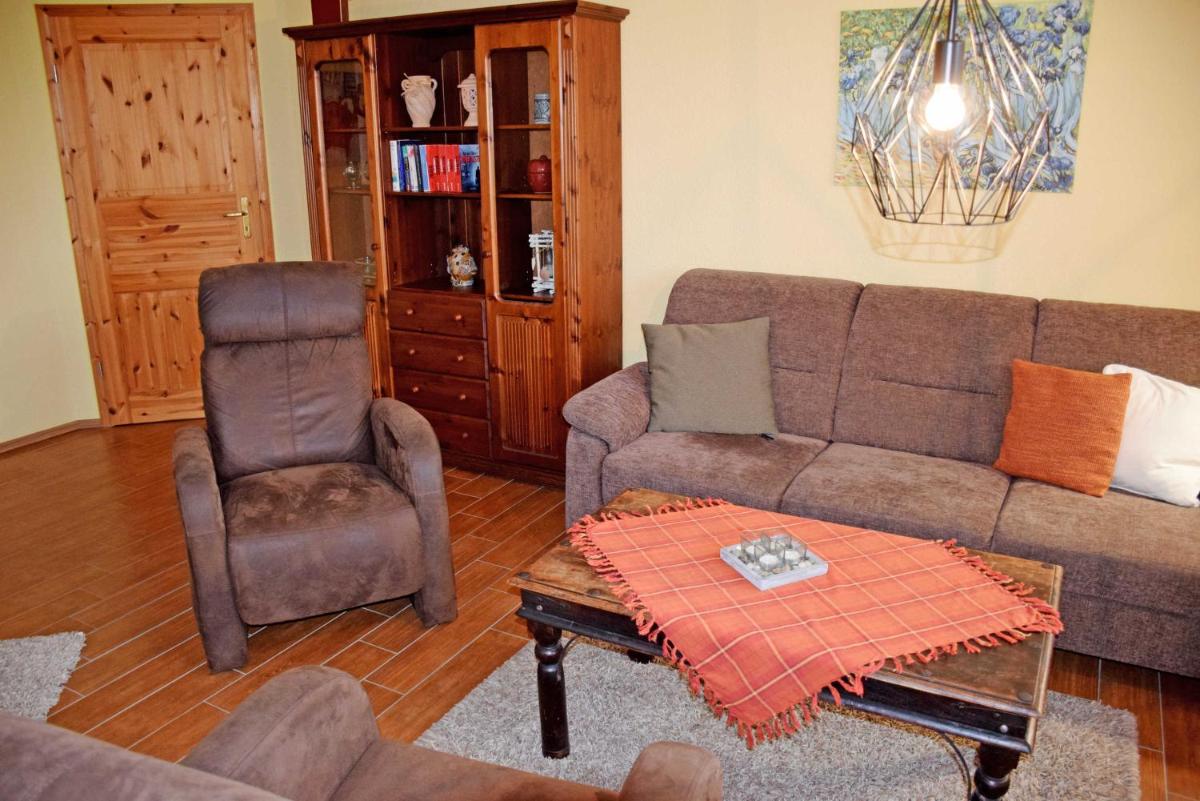 Ferienhaus Sabine mit Kamin und So - Housity